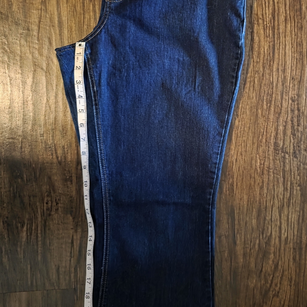 Maurices Women's Demiflex Boot Cut Jeans - Picture 5 of 6